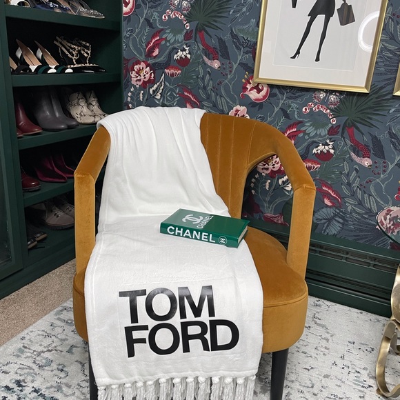 Design throw blanket! - Picture 2 of 4